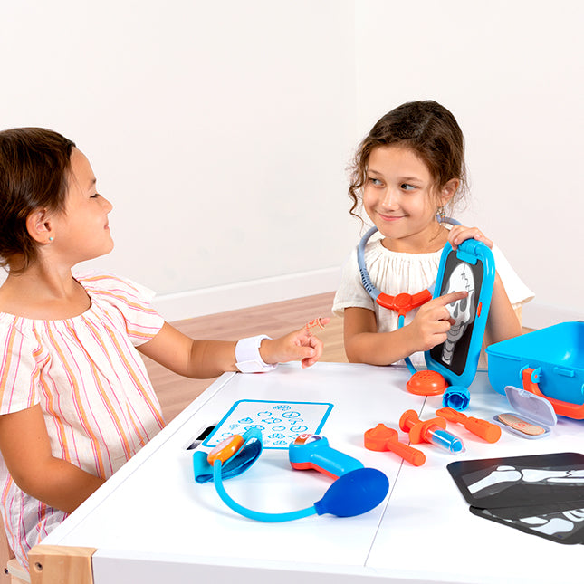 Fat Brain Toy Creative Pretendables Doctor Set