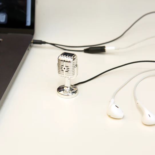 KIKKERLAND Gadgets Retro Karaoke Mic