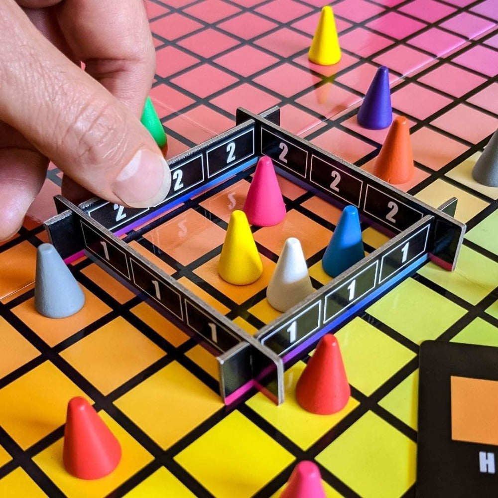 USAopoly Games Hues and Cues Party Game