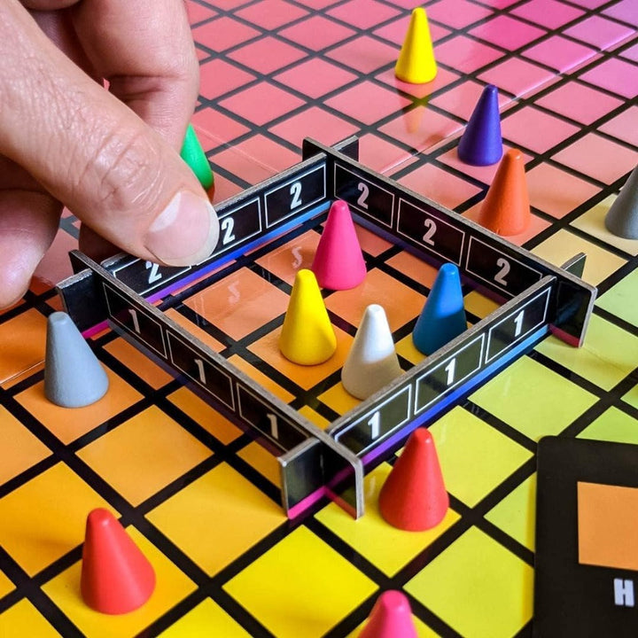 USAopoly Games Hues and Cues Party Game