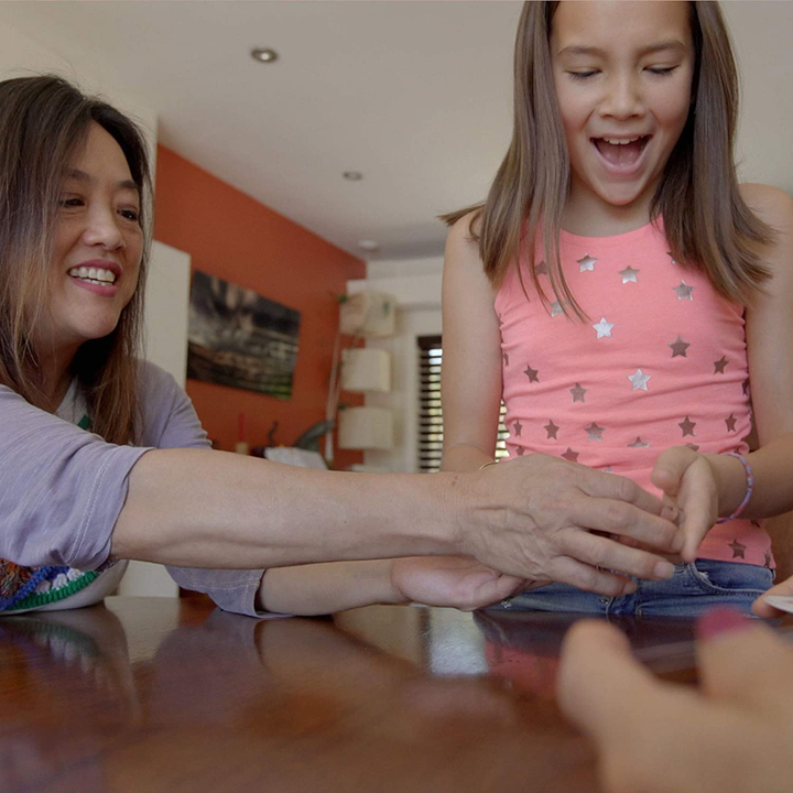 Asmodee Games Spot It: Marvel