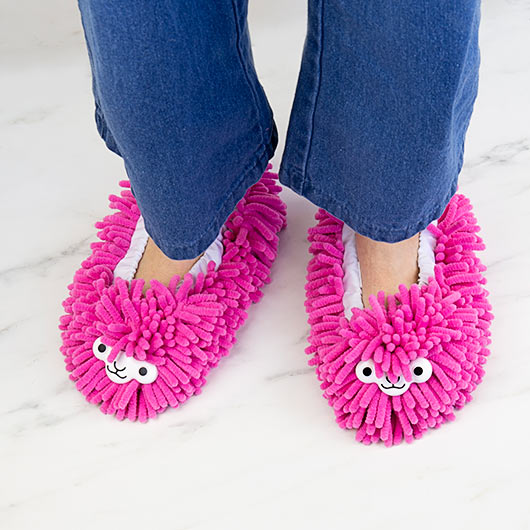 Gift Republic Funny Novelties Llama Cleaning Slippers