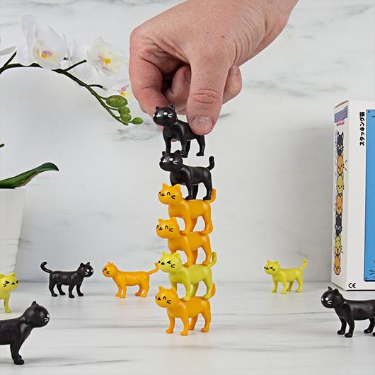 Gift Republic GAMES Cat-Astrophe Game