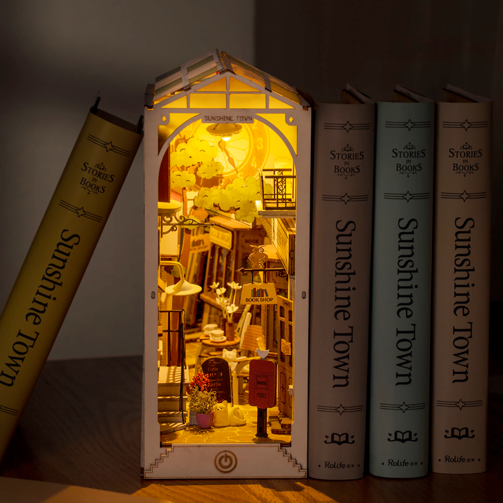 Hands Craft Arts & Crafts Sunshine Town DIY Bookshelf Diorama