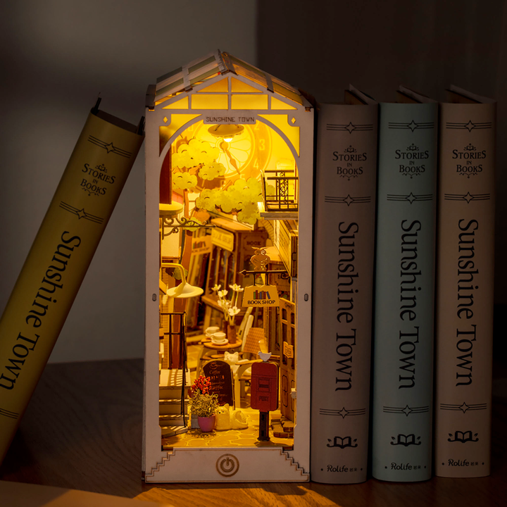 Hands Craft Arts & Crafts Sunshine Town DIY Bookshelf Diorama
